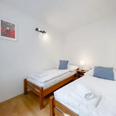 בית הארחה Penzion Portus 3*